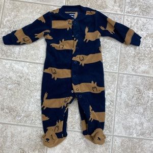 3 month boy onesie, winnie dog print soft. Navy blue & brown color.
